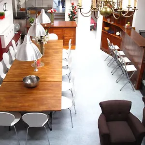 https://boat-hotel-six-rotterdam.ihotelsrotterdam.com