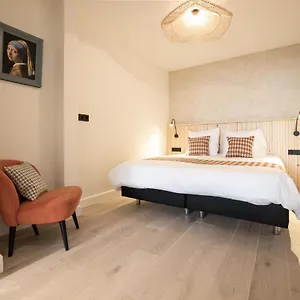 https://four-star-apartments-badhuisstraat-6.thehaguehotels.net