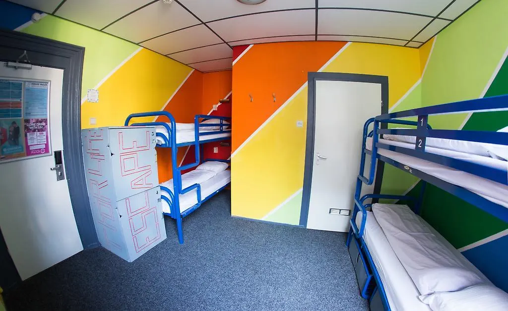 The Flying Pig Downtown Hostel Amsterdam Netherlands