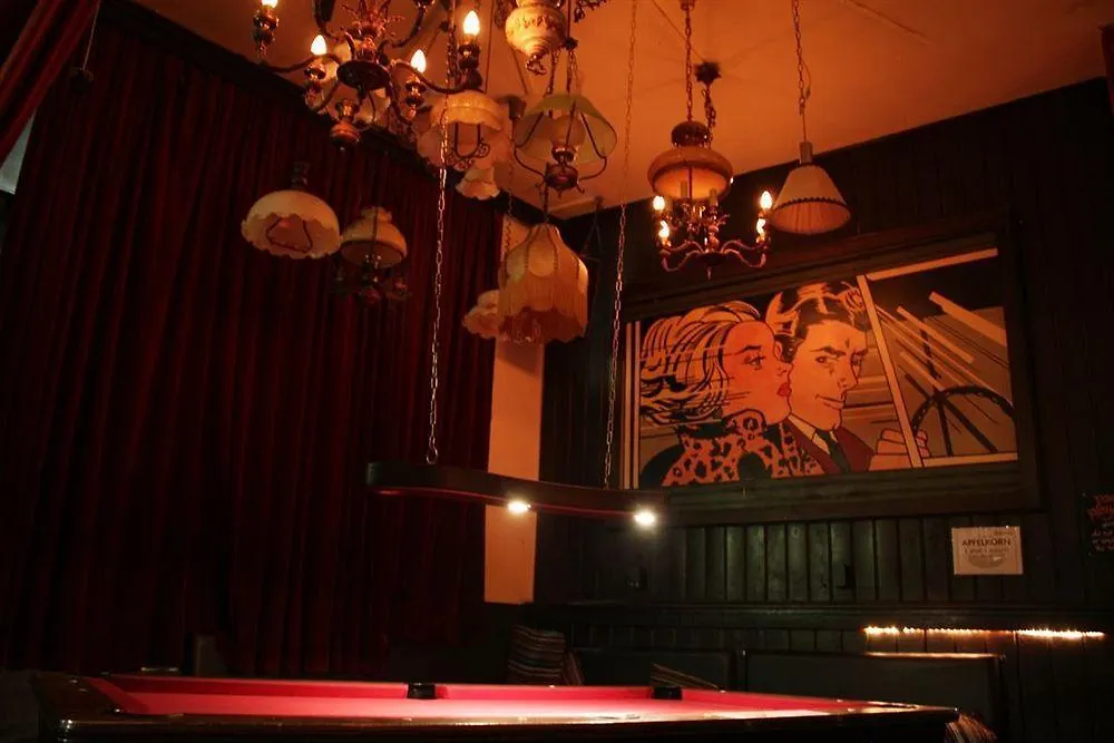 The Flying Pig Downtown Hostel Amsterdam