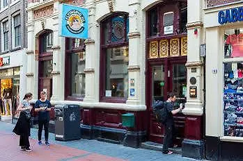 The Flying Pig Downtown Hostel Amsterdam Netherlands