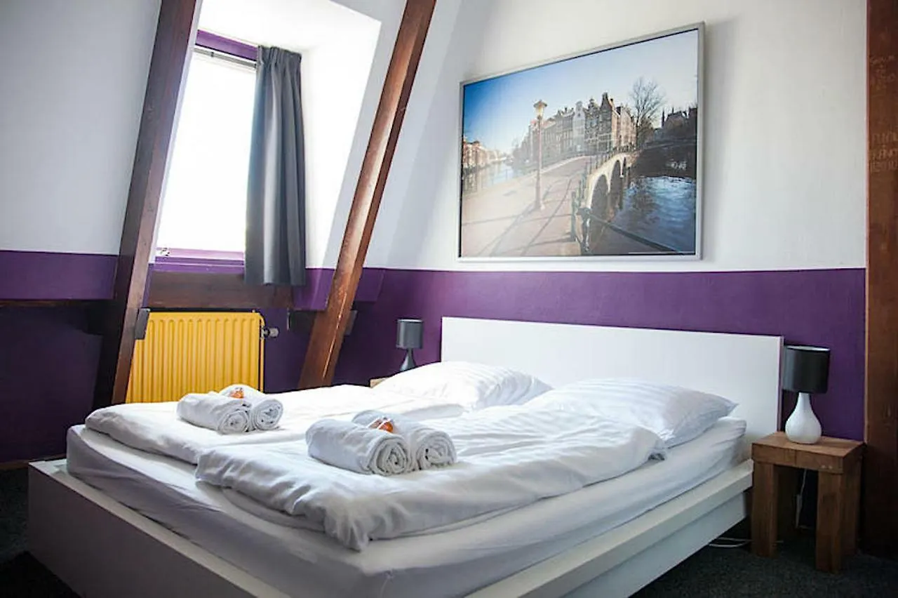 The Flying Pig Downtown Hostel Amsterdam